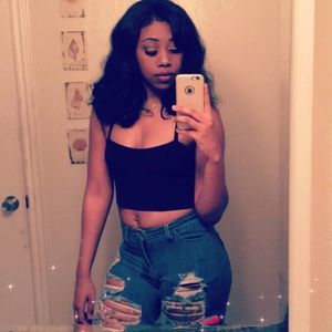 Meet your Posher, Brittany